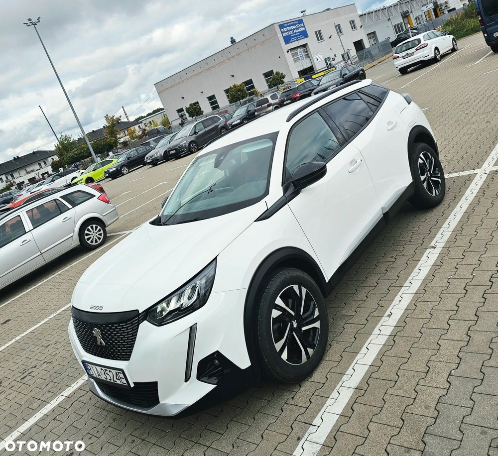 Peugeot 2008 1.5 BlueHDi Allure Pack S&S EAT8 - 8