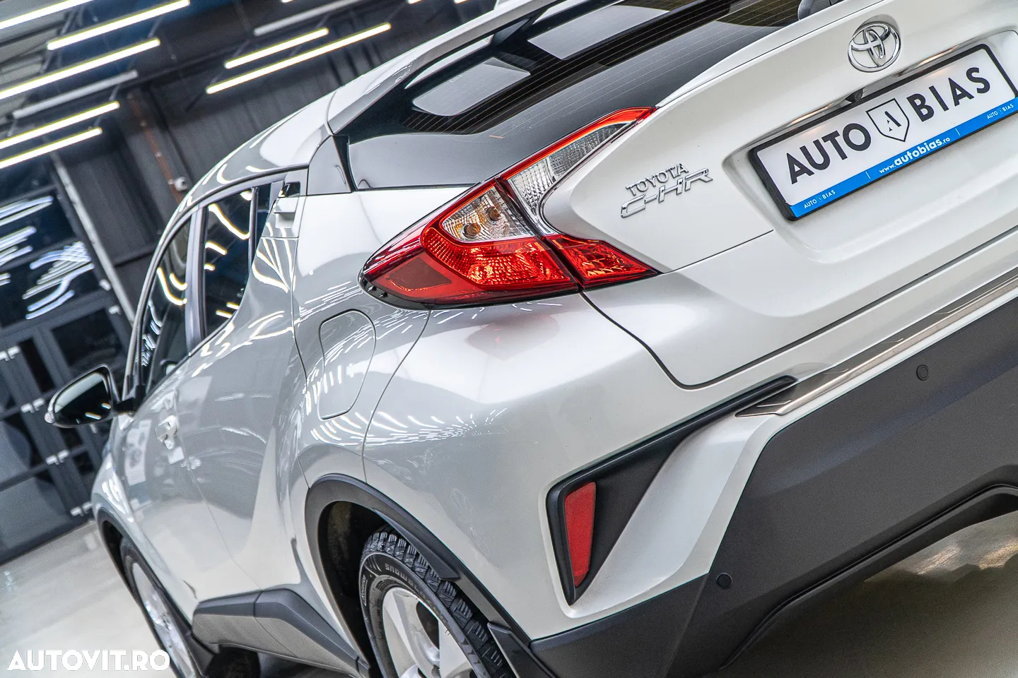 Toyota C-HR 1.2 Turbo 4x2 CVT C-ult - 32