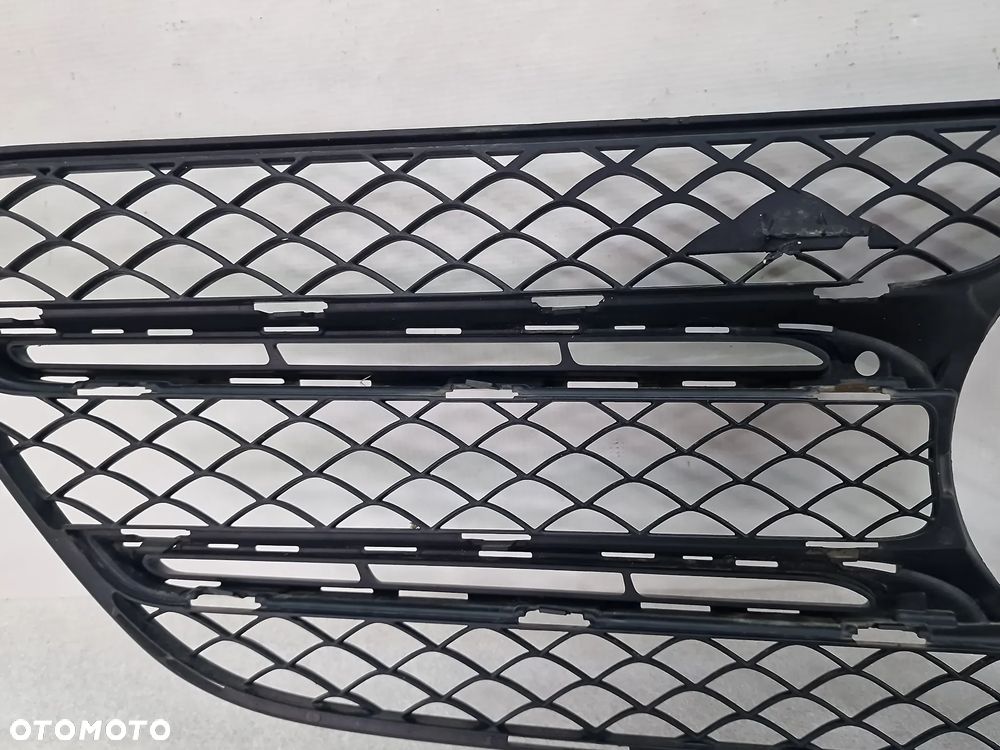 MERCEDES GLE W166 AMG POD KAMERE 15- ATRAPA / GRILL PRZEDNI PRZÓD , NR A1668880260 , NR AUKCJI N799 - 15