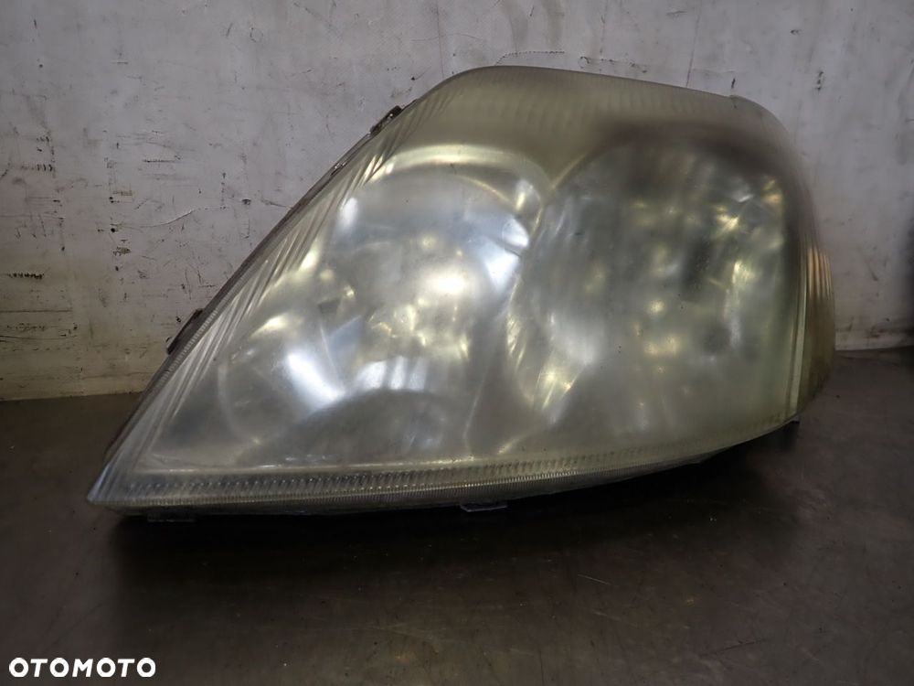 LAMPA LEWA PRZEDNIA TOYOTA COROLLA E12 - 2