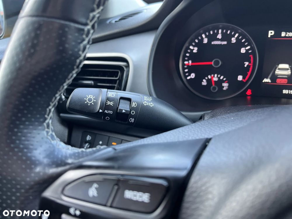 Kia Stonic 1.0 T-GDI L Business Line DCT - 27