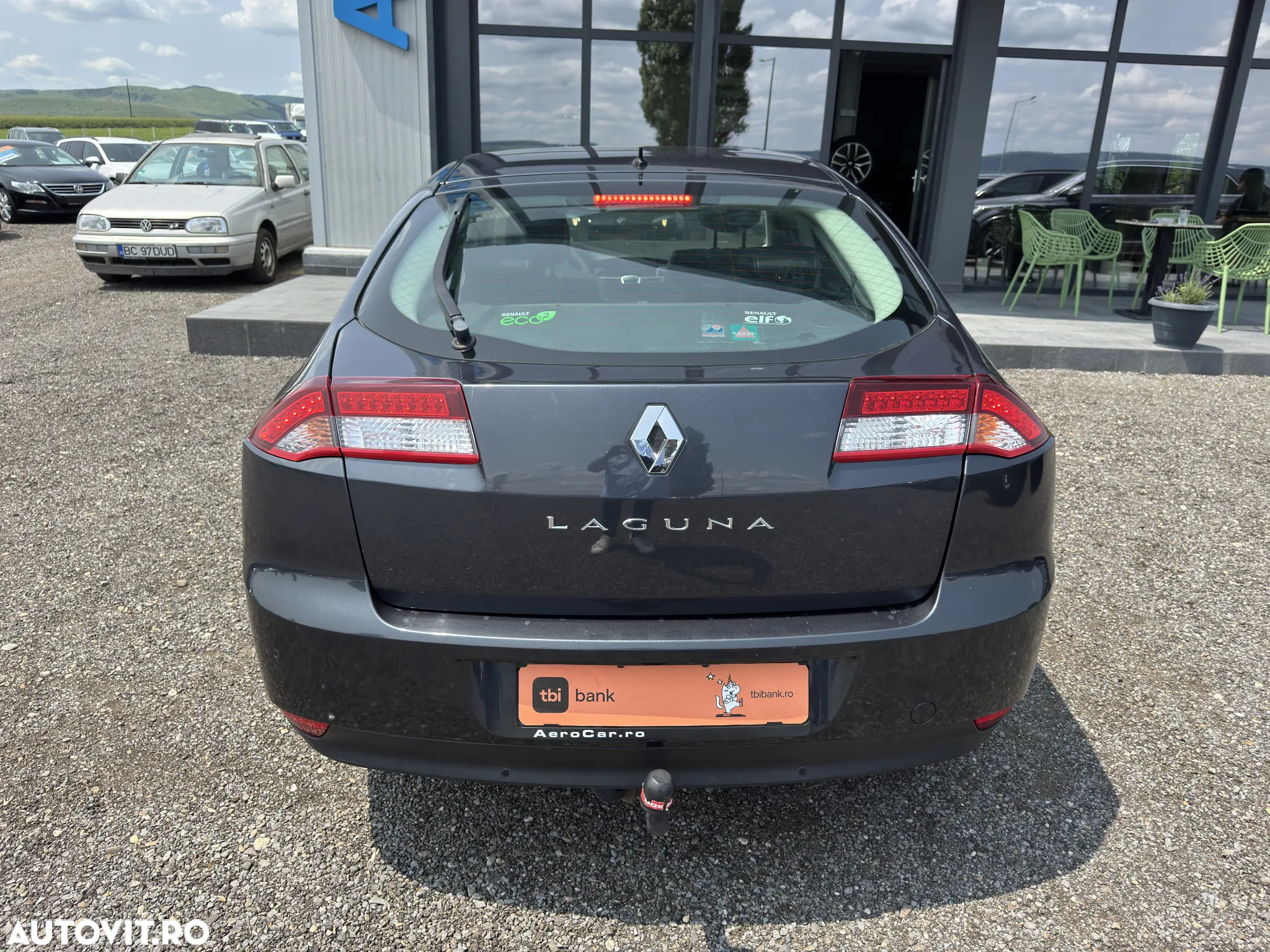 Renault Laguna dCi 110 FAP Bose Edition - 9