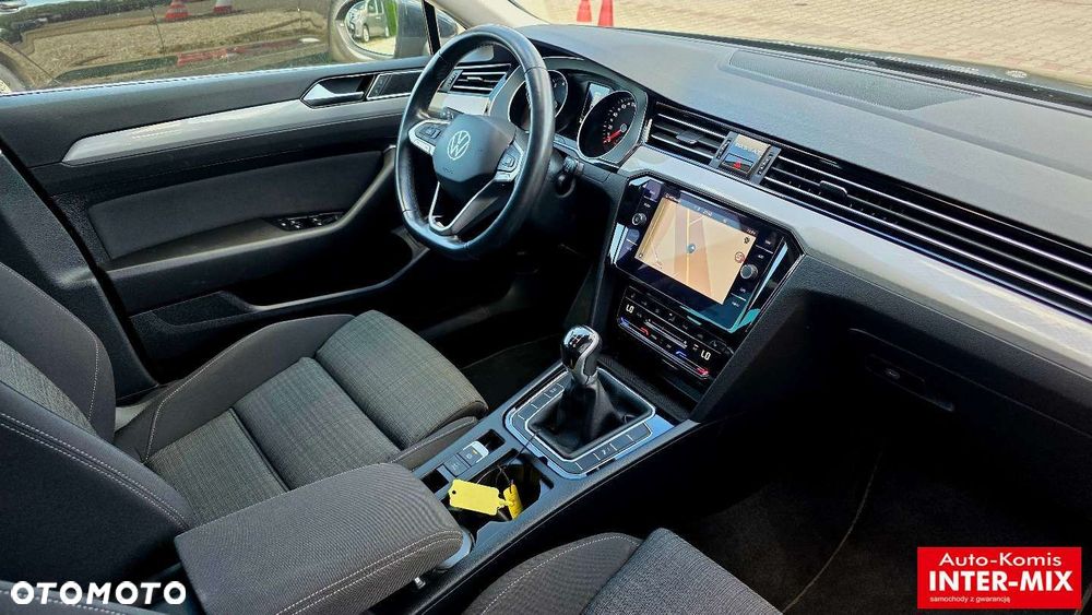 Volkswagen Passat - 37