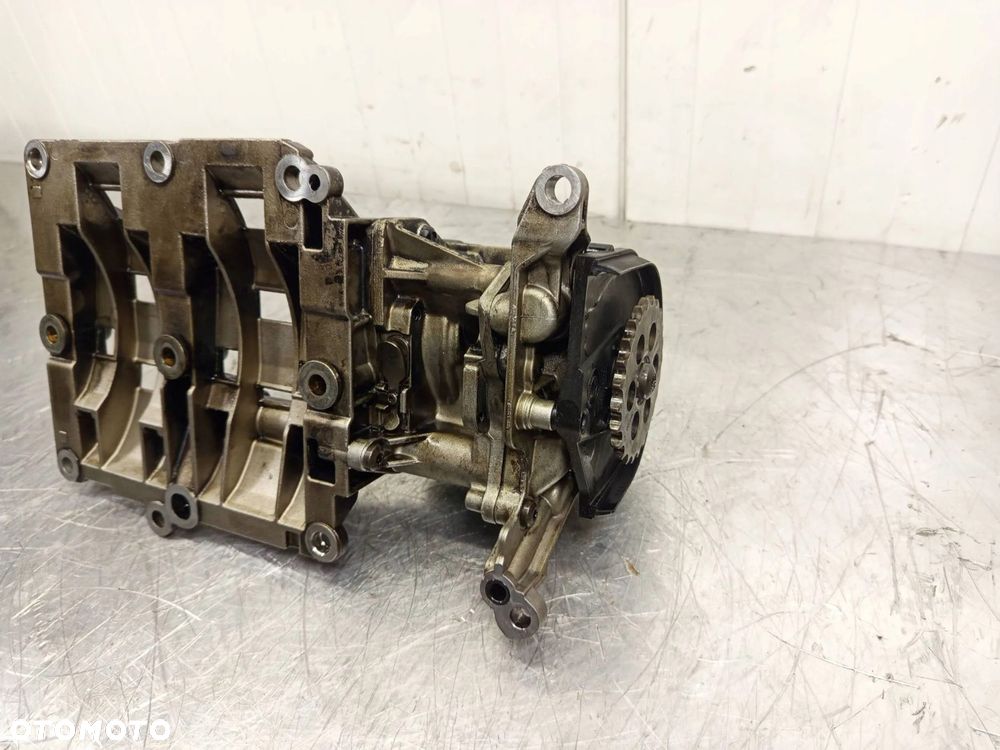 Pompa Oleju Smok BMW 1 E81 E87 E90 2.0 D N47 N47D20A 7798014-06 - 8
