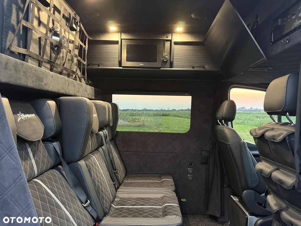Mercedes-Benz Sprinter - 19