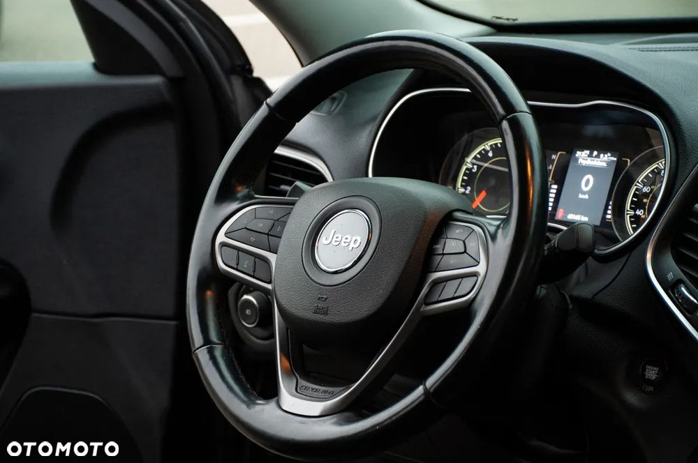 Jeep Cherokee 2.0 GME Active Drive I Limited - 32