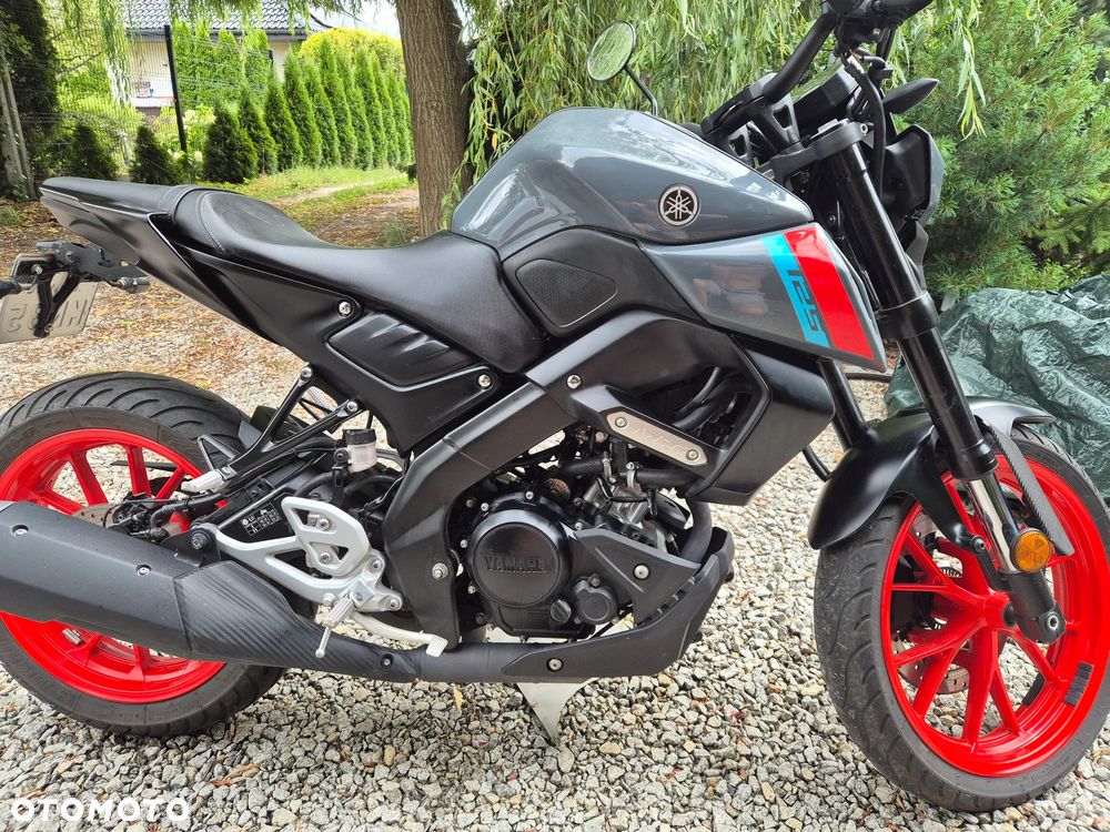 Yamaha MT - 9