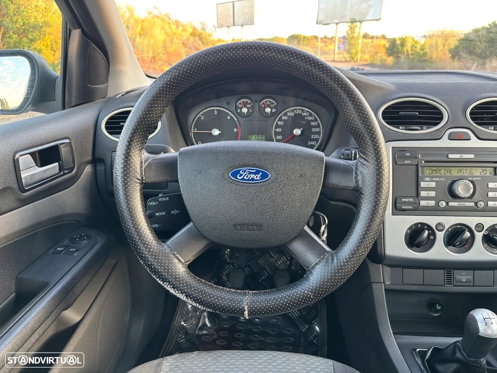 Ford Focus 1.6 TDCi Ghia - 13