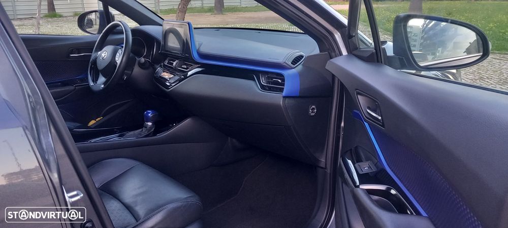 Toyota C-HR 1.8 HSD Exclusive+P.Luxury - 6