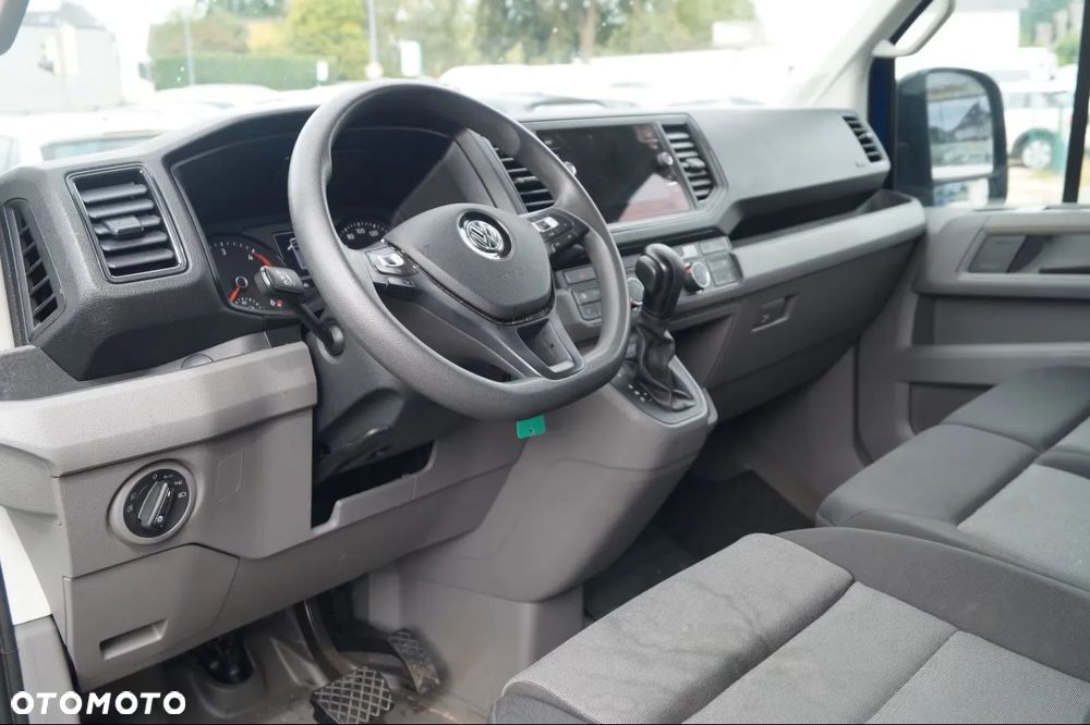 Volkswagen CRAFTER - 8