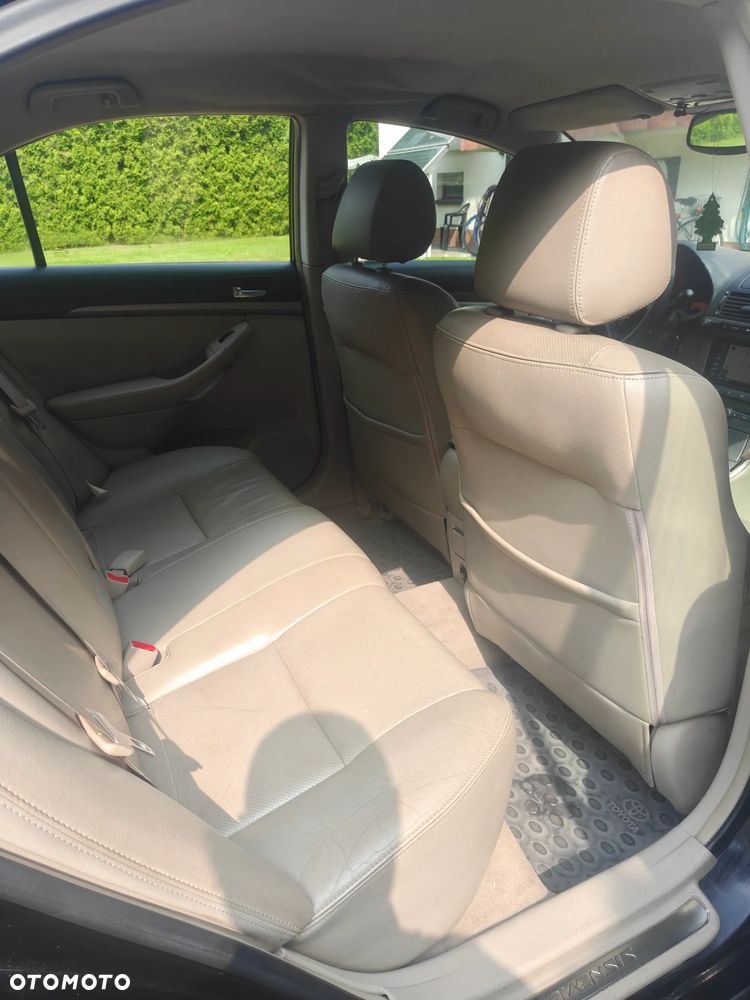 Toyota Avensis 2.2 D-4D Prestige NAVI - 7