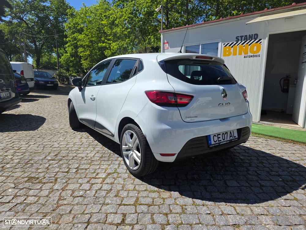 Renault Clio 1.2 16V 75 Dynamique - 4