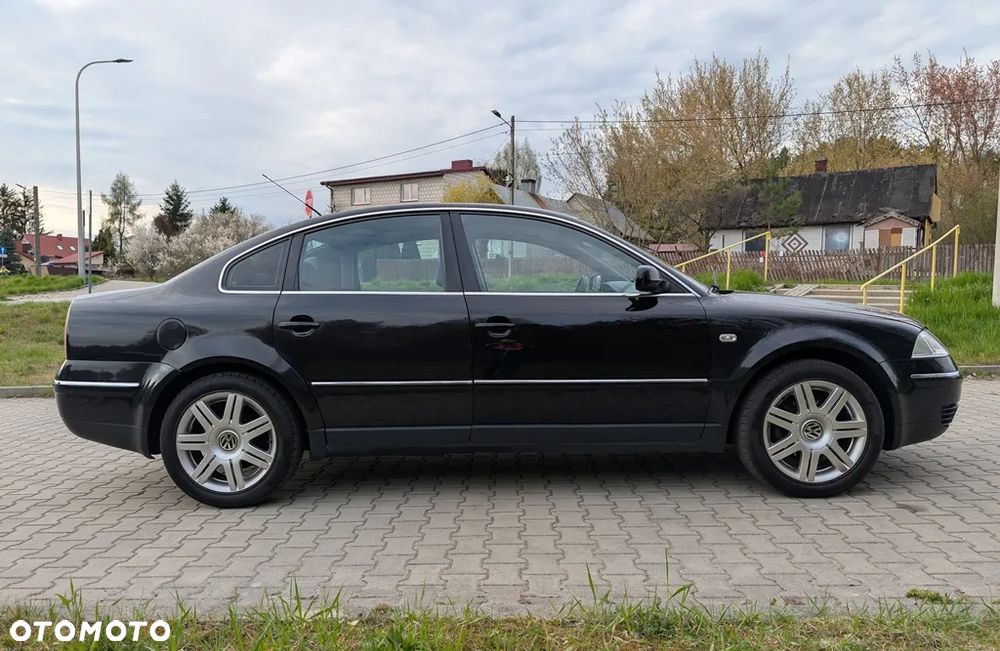 Volkswagen Passat - 8