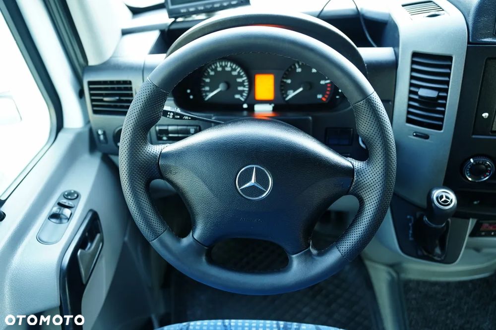 Mercedes-Benz / SPRINTER / ATLAS / KLIMATYZACJA / SPROWADZONY / - 21