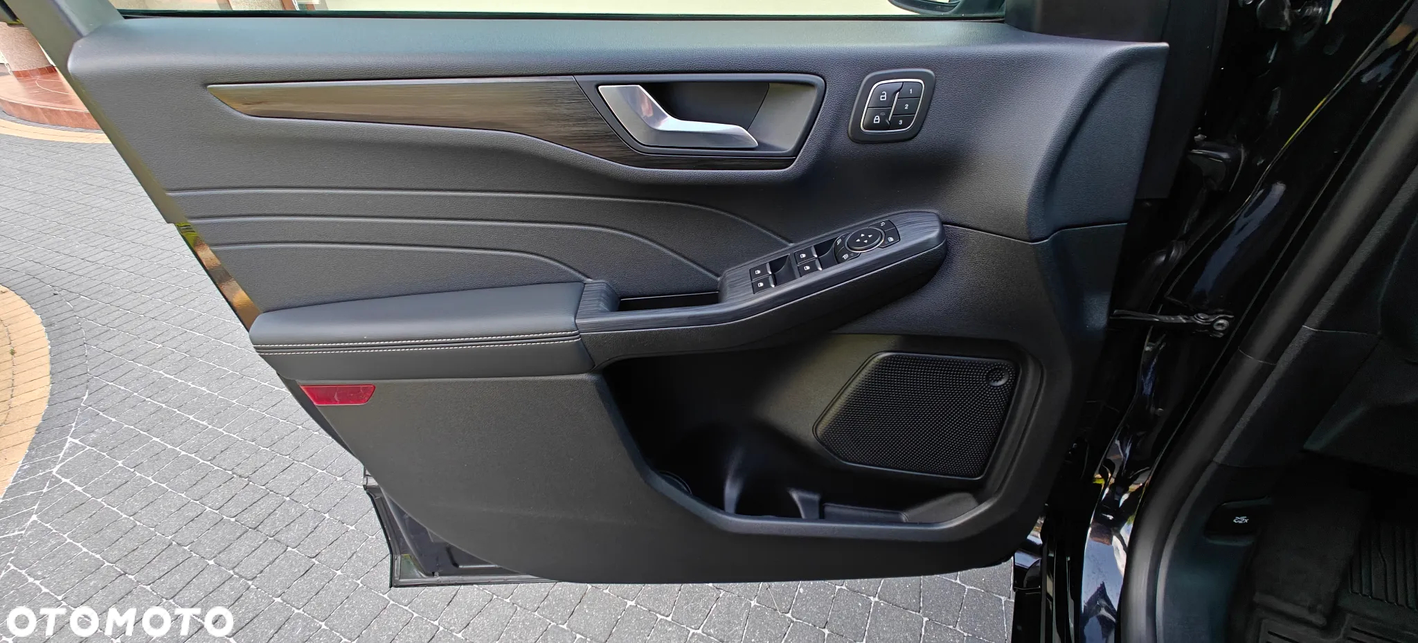 Ford Kuga 2.5 Duratec FHEV 4x4 VIGNALE - 18