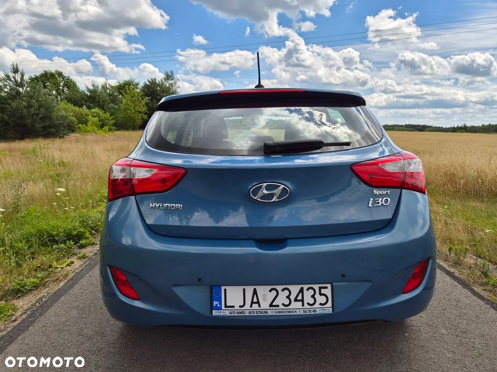 Hyundai i30 blue 1.6 CRDi Classic Navigation - 27