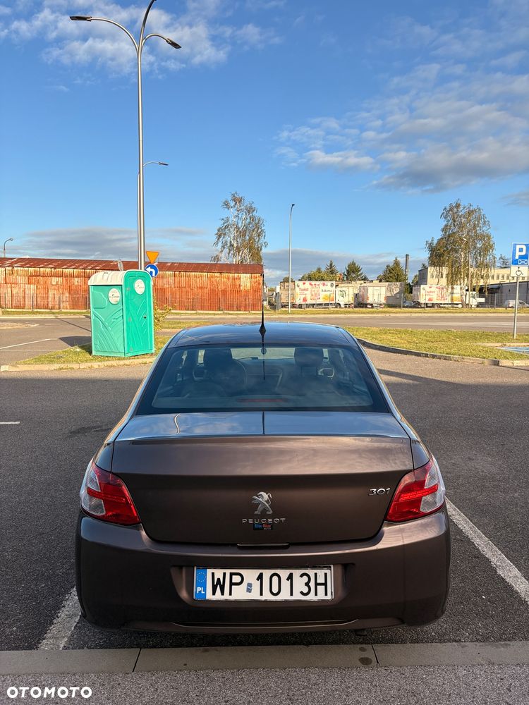 Peugeot 301 1.2 VTi/Pure Tech Active - 6