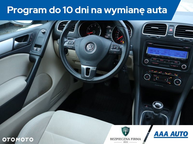 Volkswagen Golf - 9
