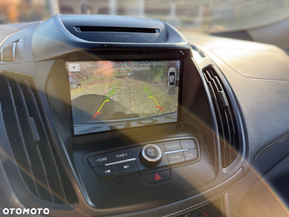 Ford Kuga 2.0 TDCi 2x4 Vignale - 25