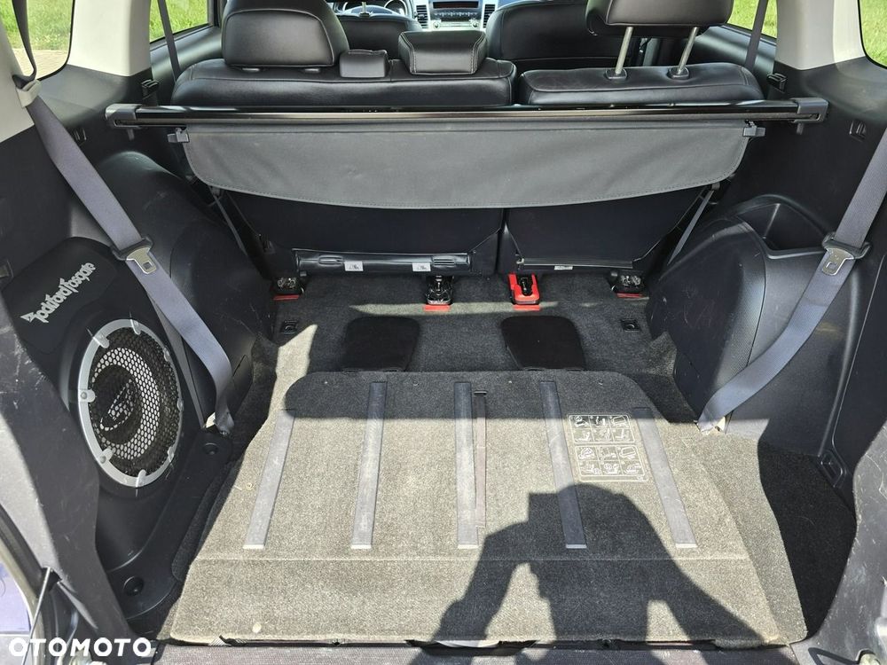 Mitsubishi Outlander - 20