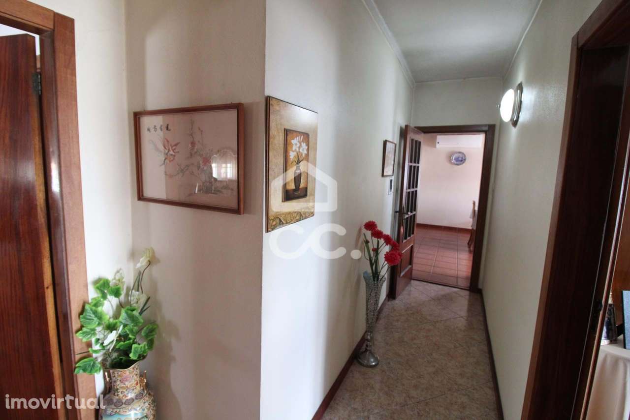 Moradia terrea V3 isolada com 150m² na periferia da cidade - Grande imagem: 4/20