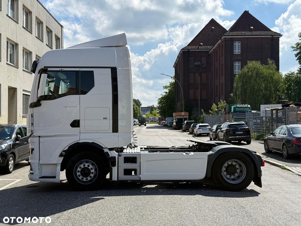MAN TGX 18.470 / PRZEBIEG TYLKO 99 000 KM !!!/ ACC / FULL LED / RETARDER / DUŻA NAVI / VIRTUAL KOKPIT - 8