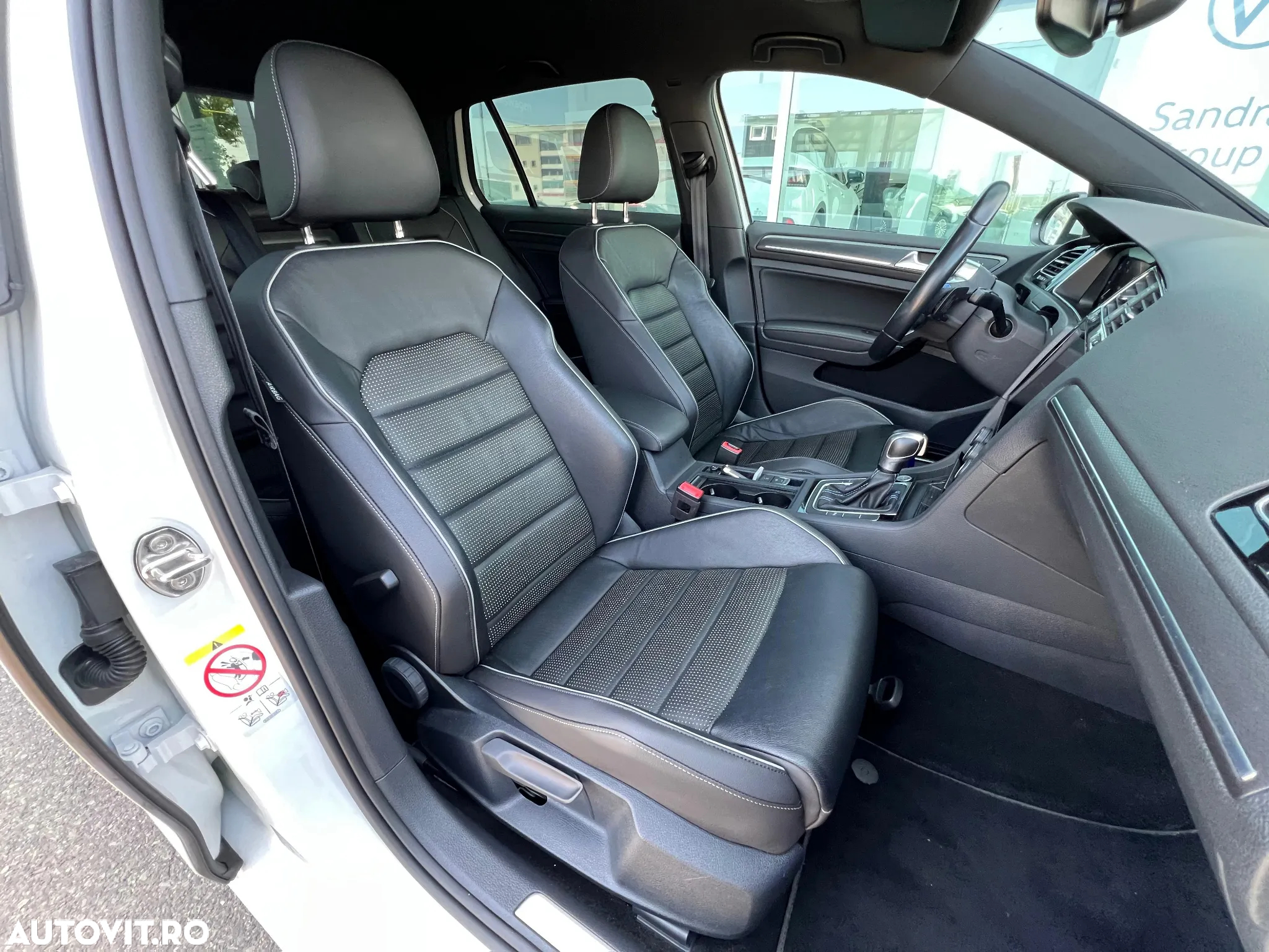 Volkswagen Golf 1.4 GTE Plug-In-Hybrid DSG - 20