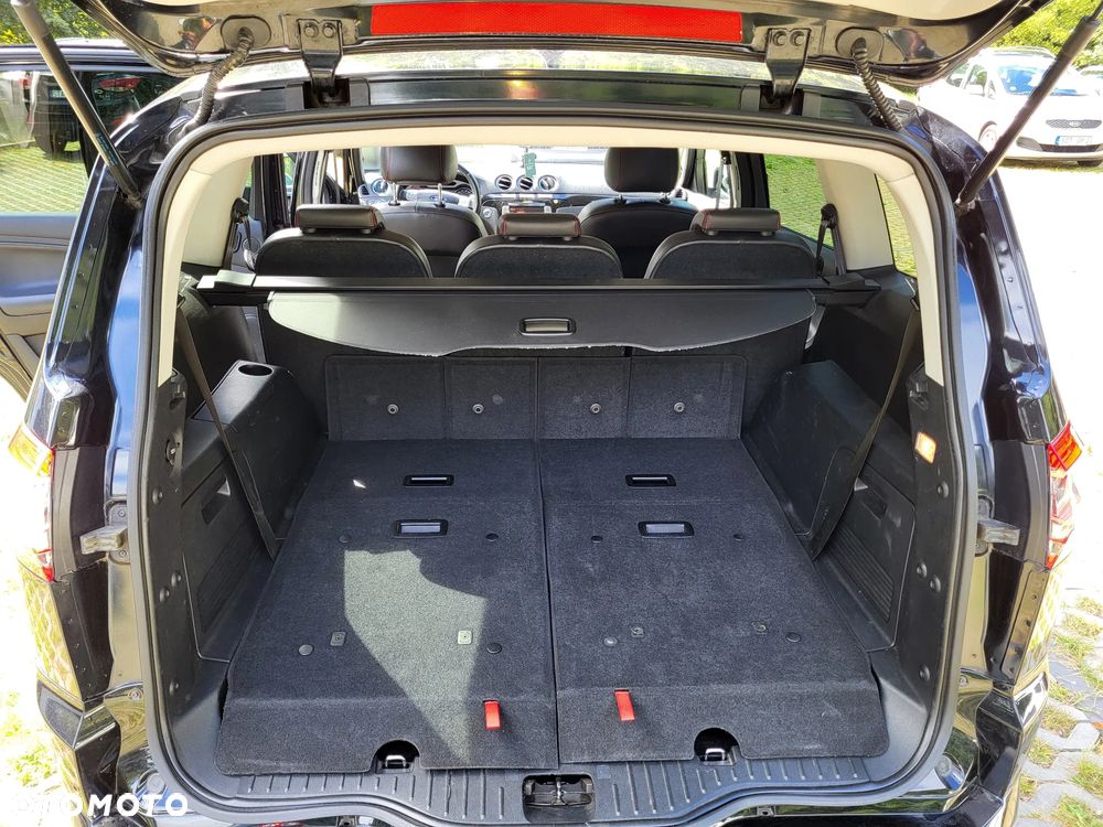 Ford S-Max - 15