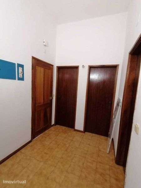 arrendo apartamento no Centro de Miranda do Corvo - Grande imagem: 3/12
