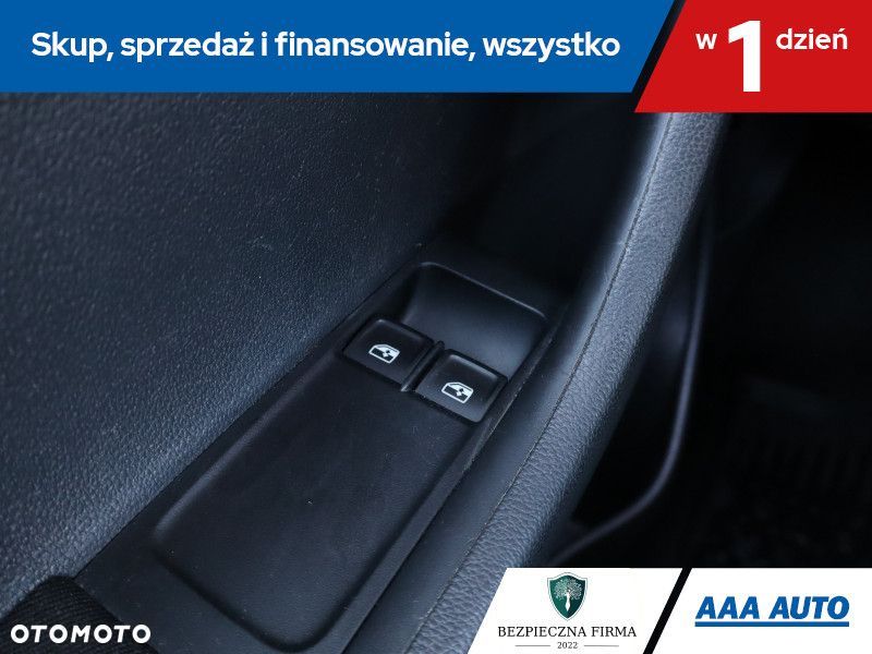 Skoda Fabia - 18