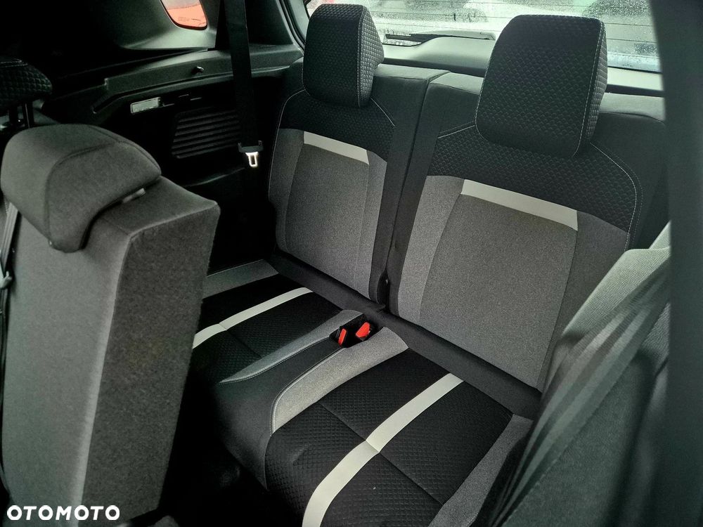 Opel Frontera - 23