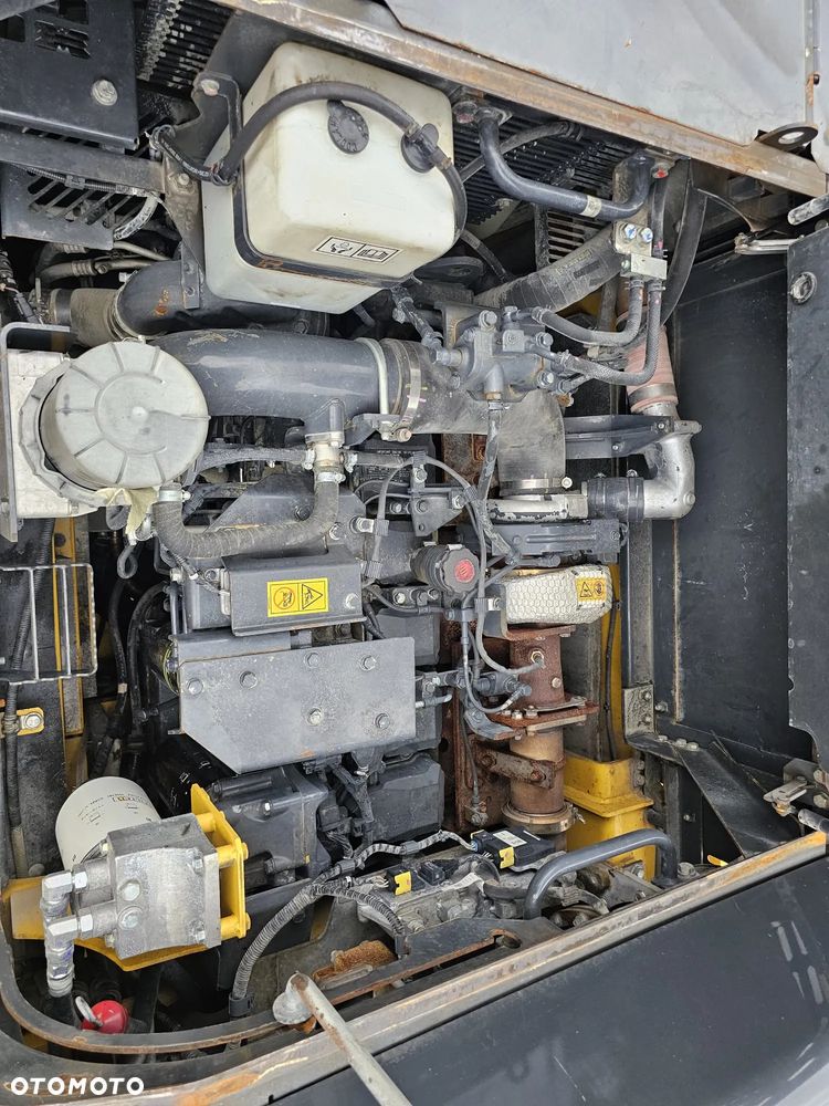 Komatsu PC490LC-11E0 2021r - 18