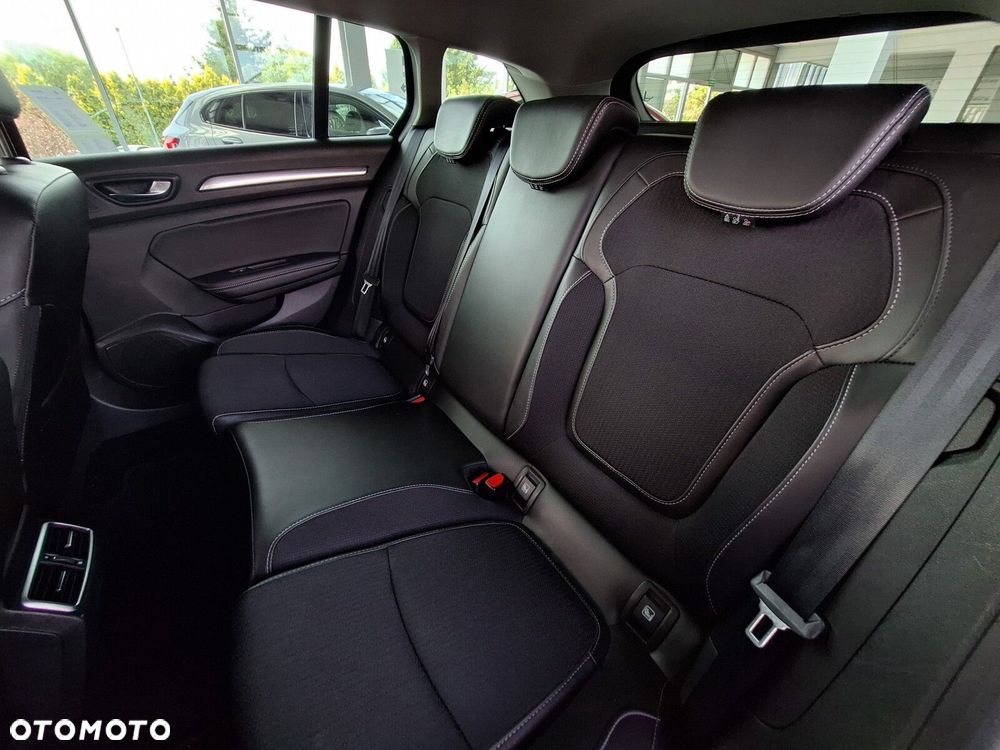 Renault Megane 1.3 TCe FAP Techno EDC - 23