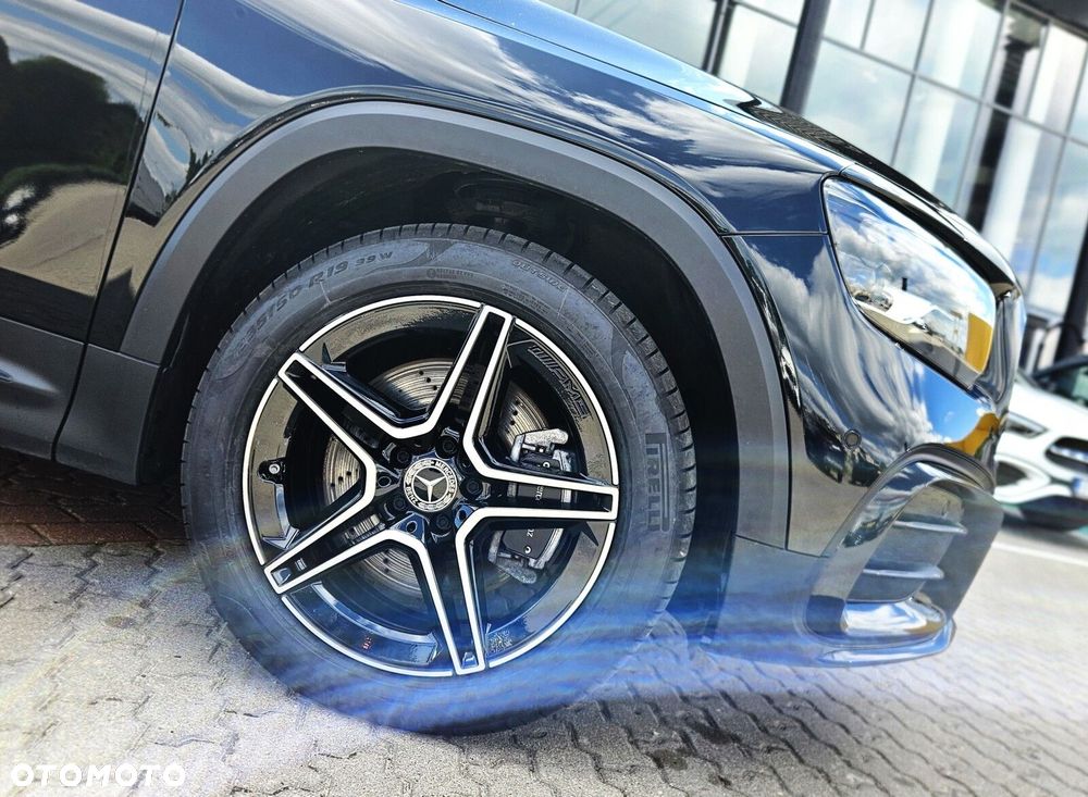 Mercedes-Benz GLB - 7