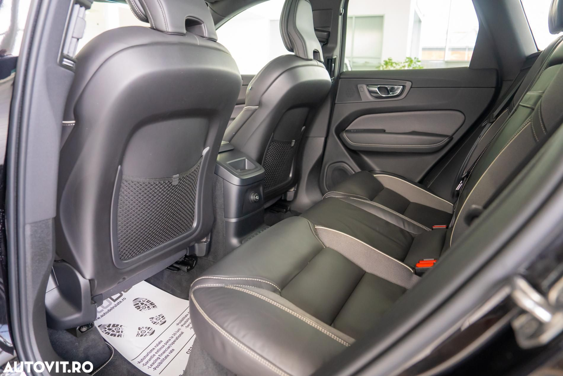 Volvo XC 60 T8 Twin Engine AWD Geartronic RDesign - 20