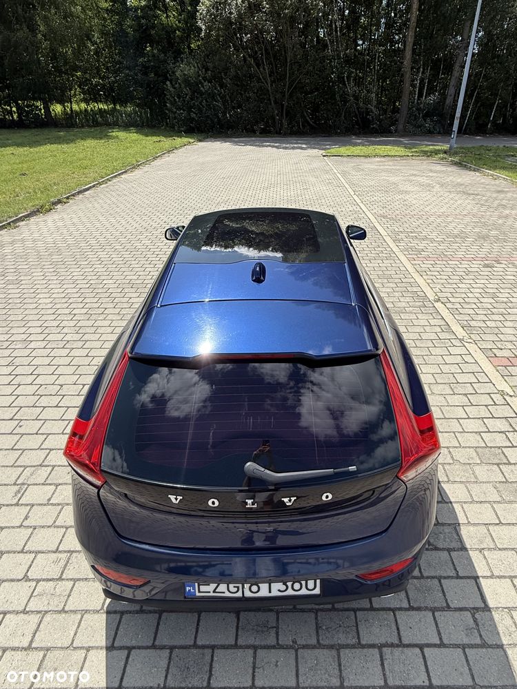 Volvo V40 D4 Ocean Race - 8
