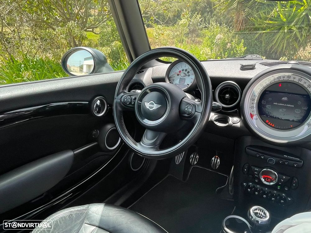 MINI 3 Portas - 4