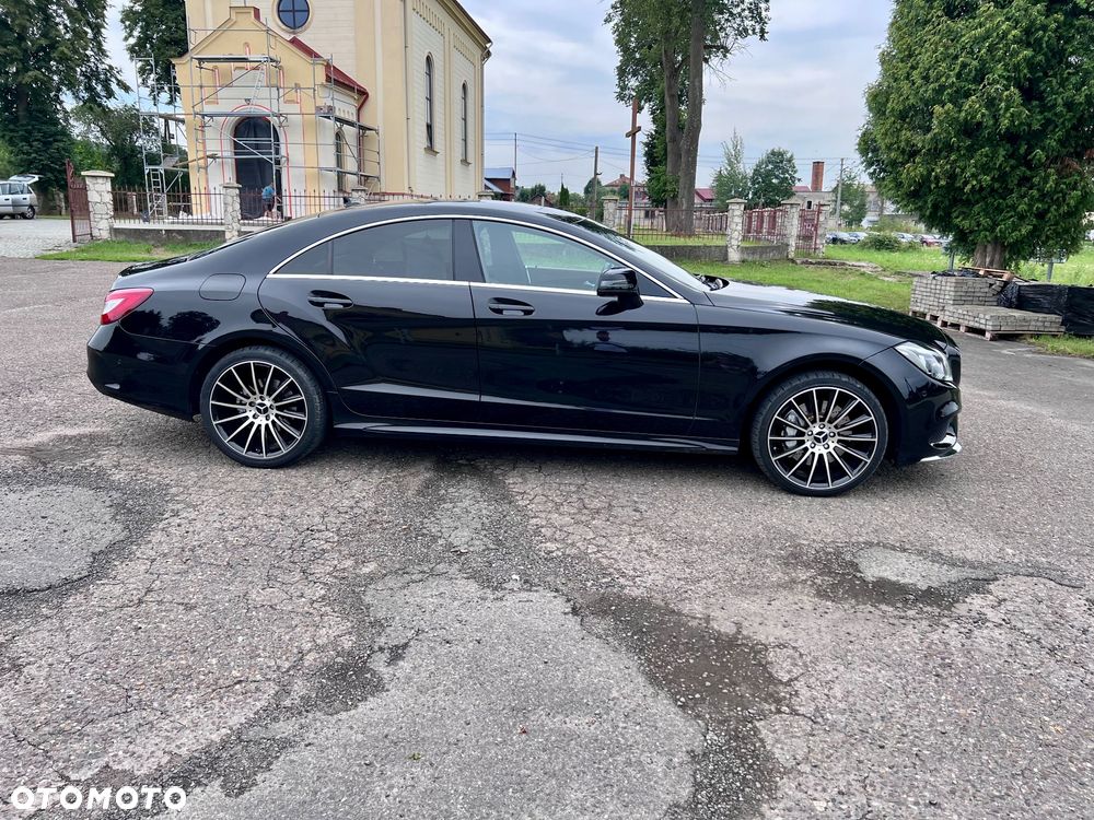 Mercedes-Benz CLS - 4