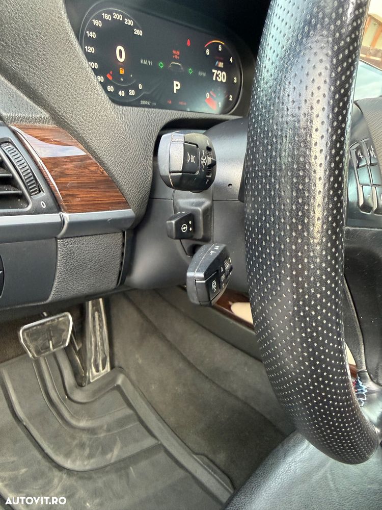 BMW X5 xDrive40d - 13