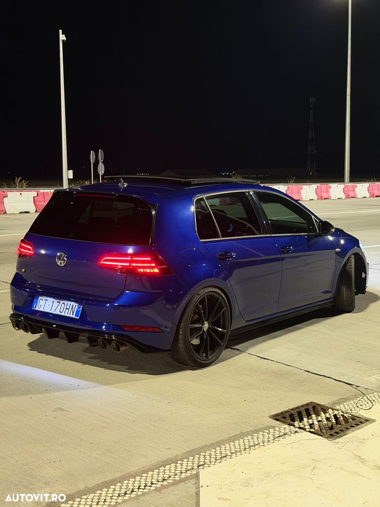 Volkswagen Golf 2.0 TSI DSG R - 2