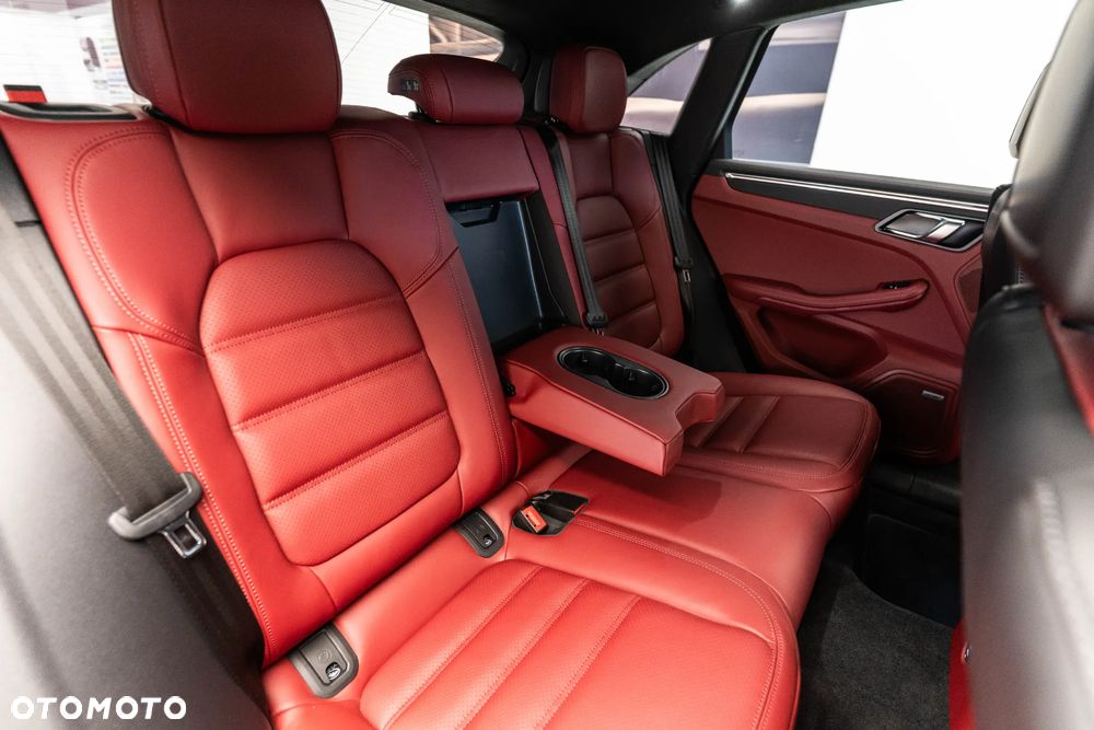 Porsche Macan GTS - 39
