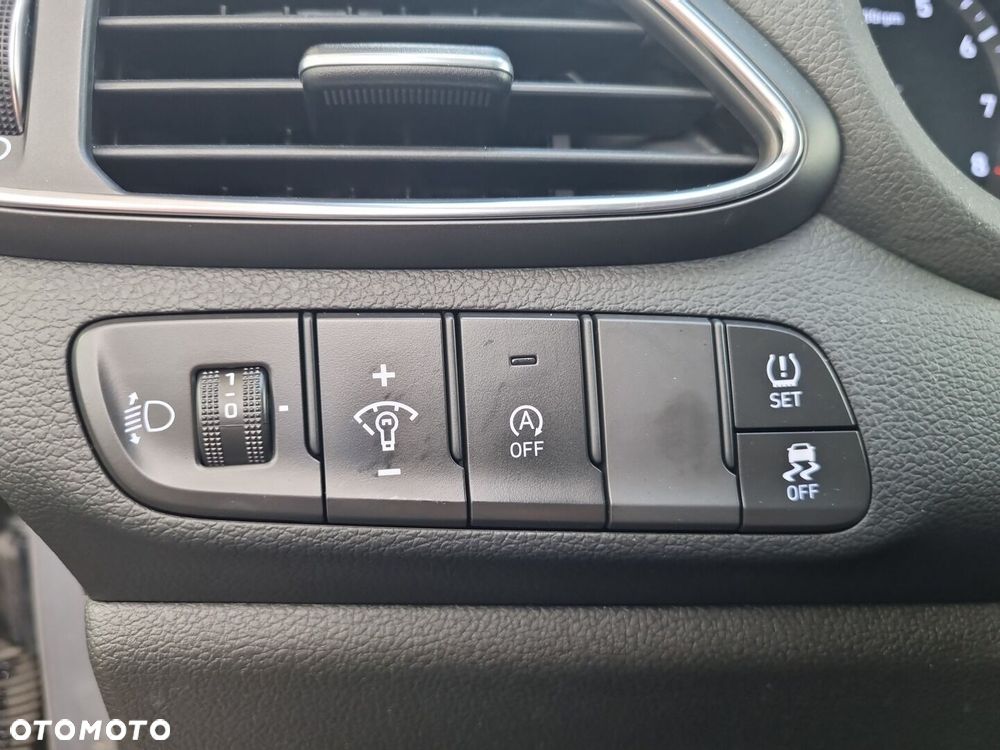 Hyundai i30 1.0 T-GDI Modern - 23