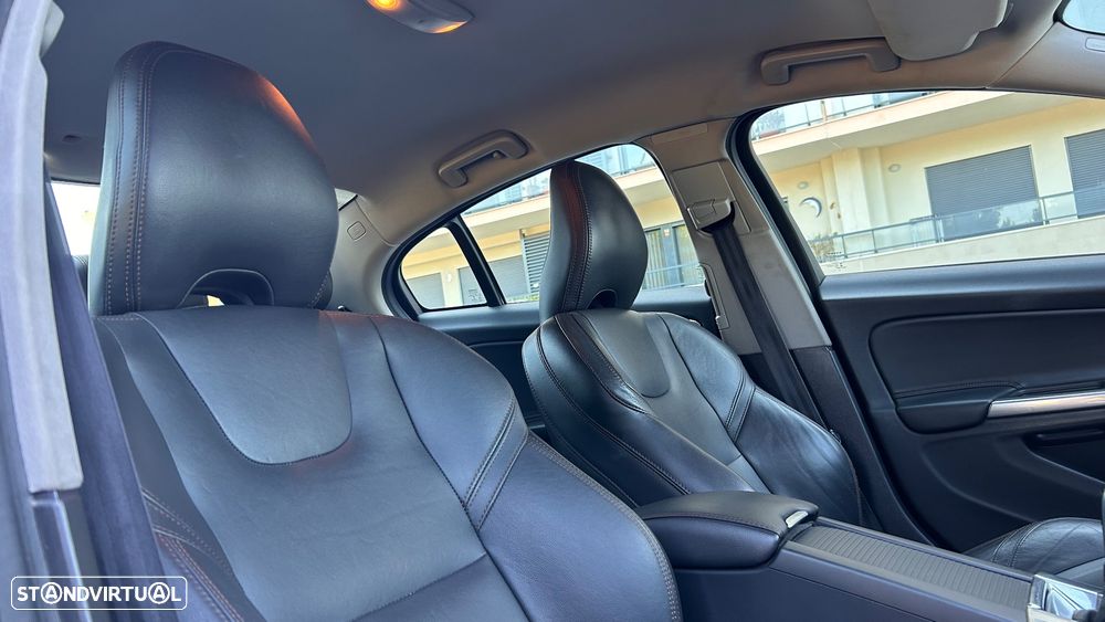 Volvo S60 - 22