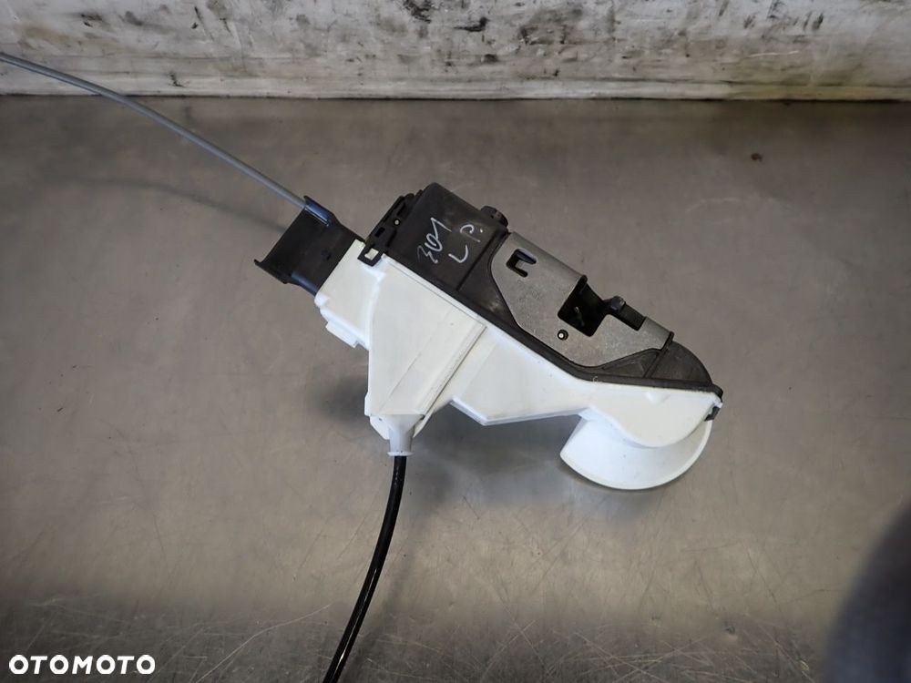 ZAMEK LEWY PRZÓD DRZWI MITSUBISHI LANCER VIII A048069 - 4