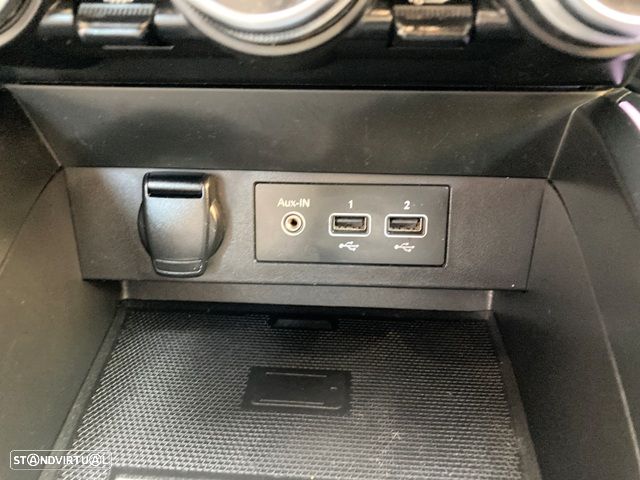 Renault Clio TCe 90 EVOLUTION - 27