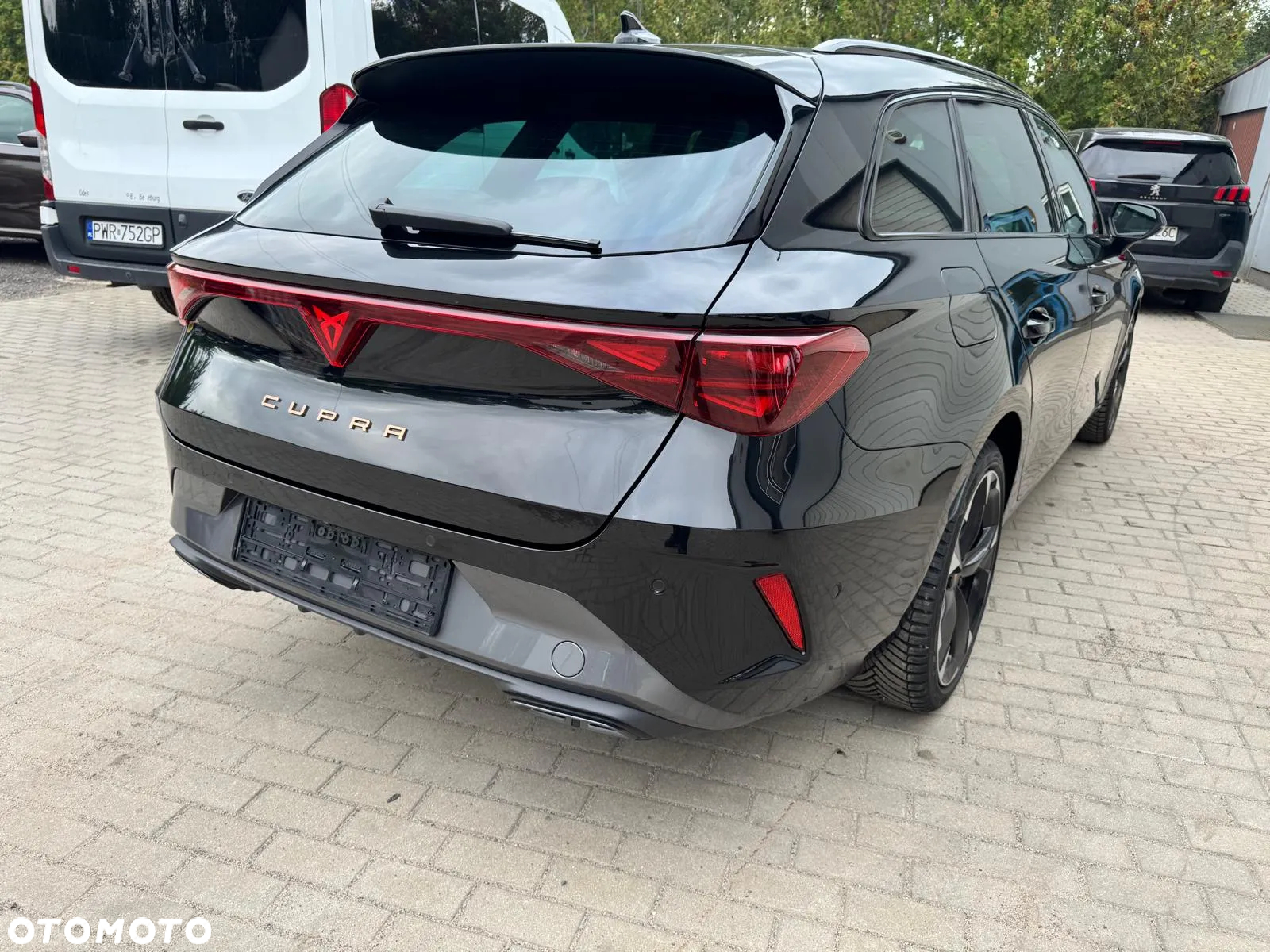 Cupra Leon 1.5 eTSI DSG - 9
