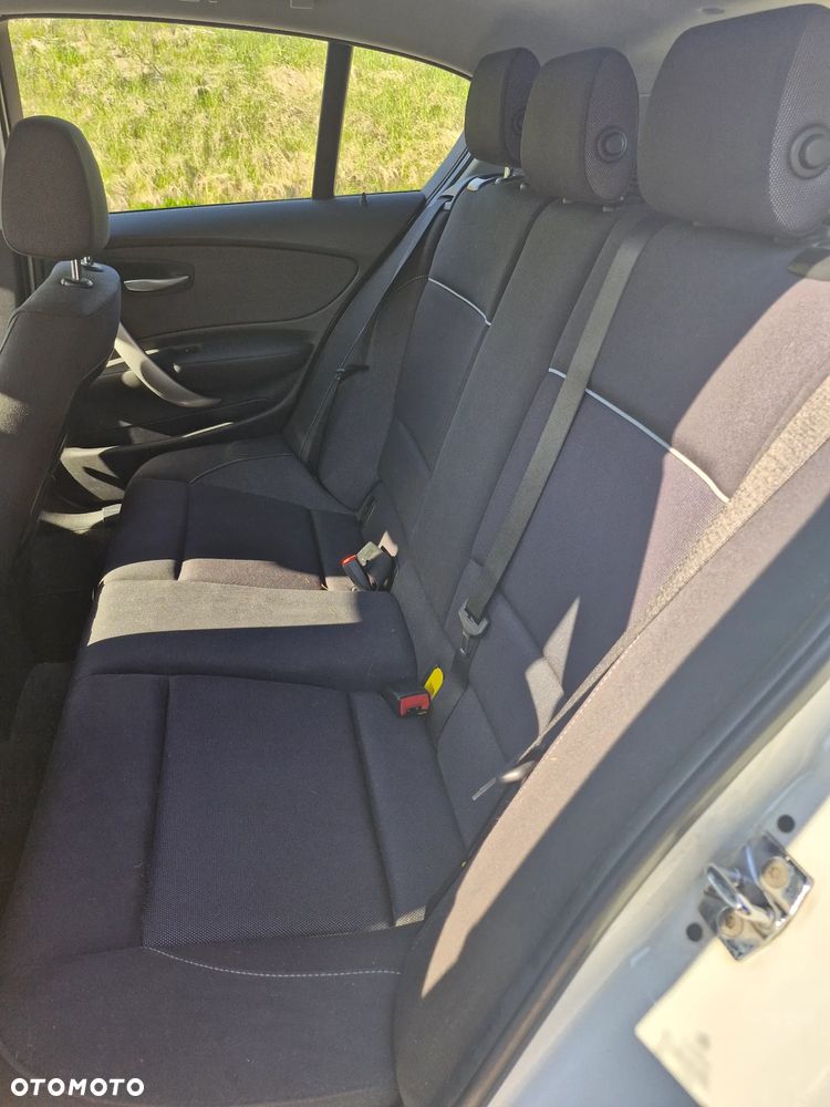 BMW Seria 1 120d DPF Edition Lifestyle - 12