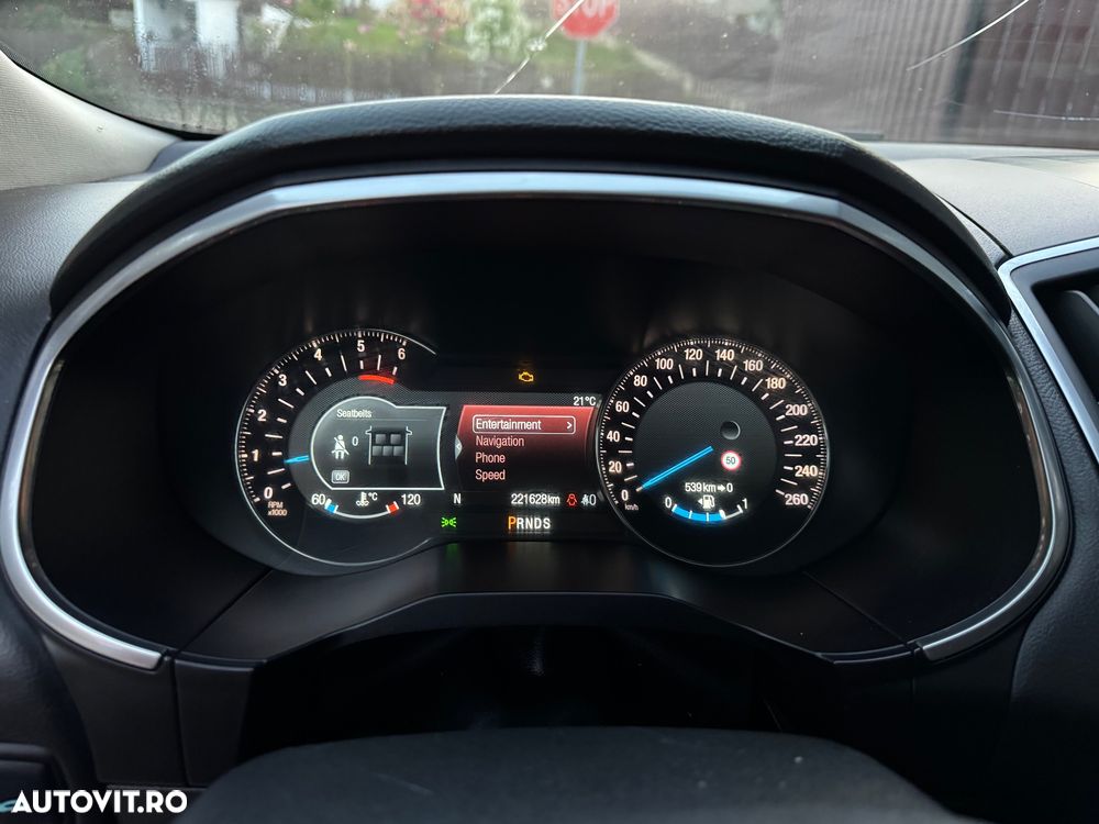 Ford Edge 2.0 TDCi Bi-Turbo 4x4 ST-LINE - 6