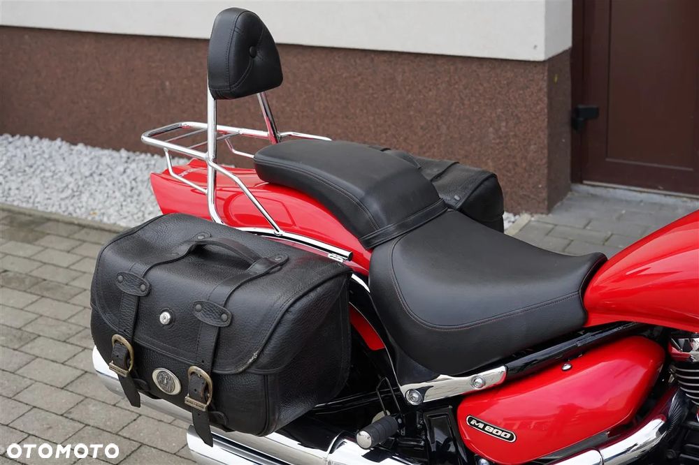 Suzuki Intruder - 5