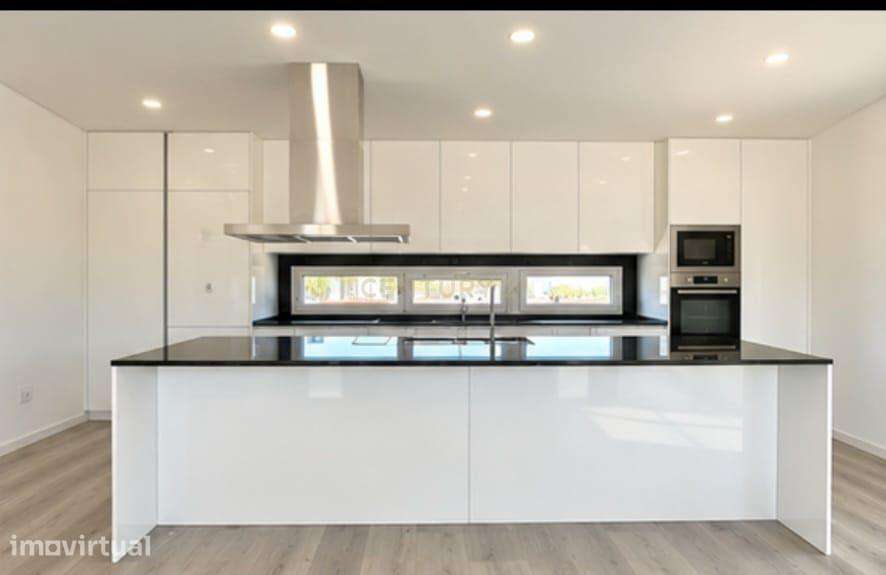 Moradia com 5.072 m² de terreno | Quinta do Anjo, Palmela - Grande imagem: 5/14